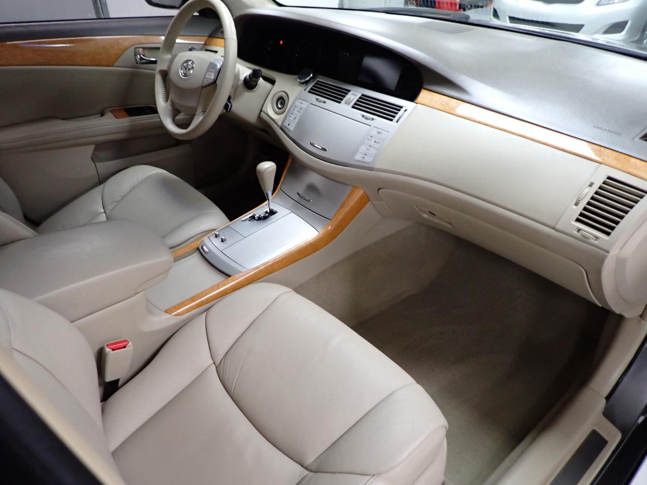 Toyota Avalon XLS 2007