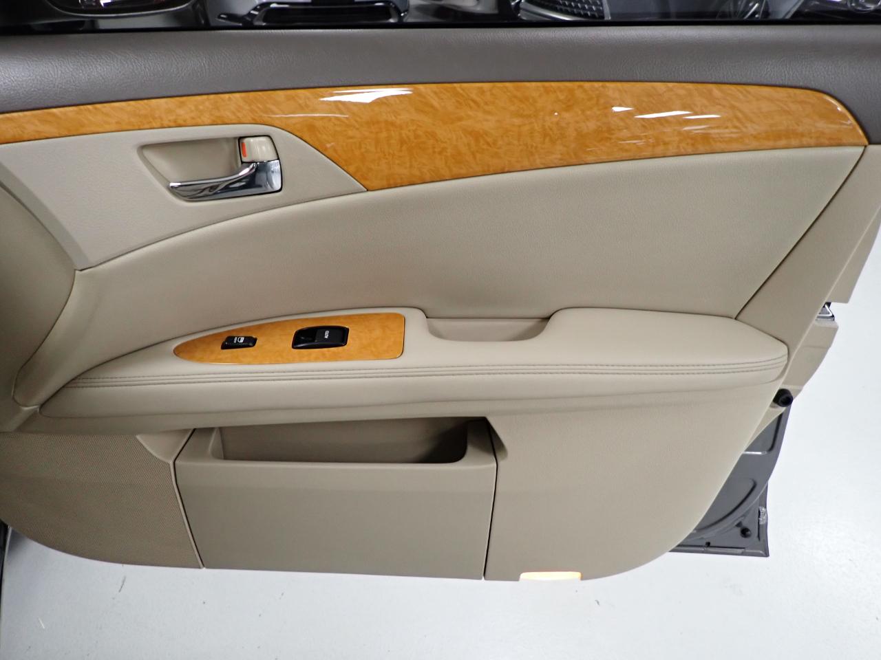 Toyota Avalon XLS 2007