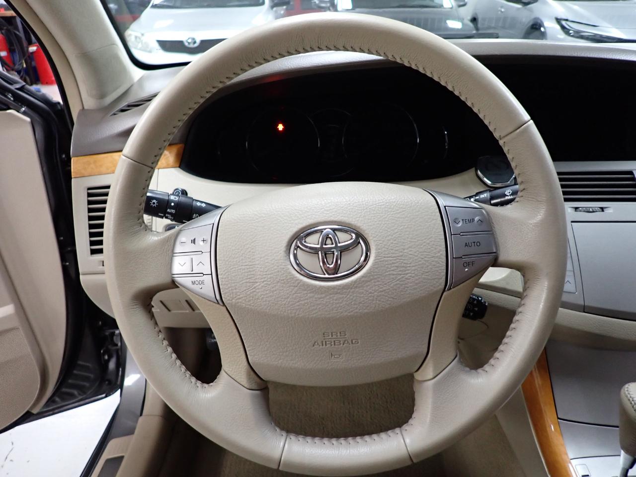 Toyota Avalon XLS 2007