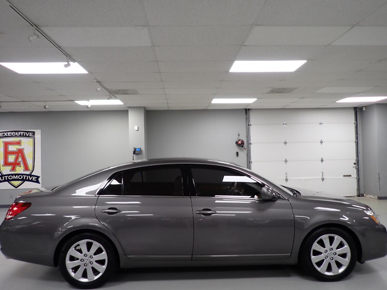 Toyota Avalon XLS 2007