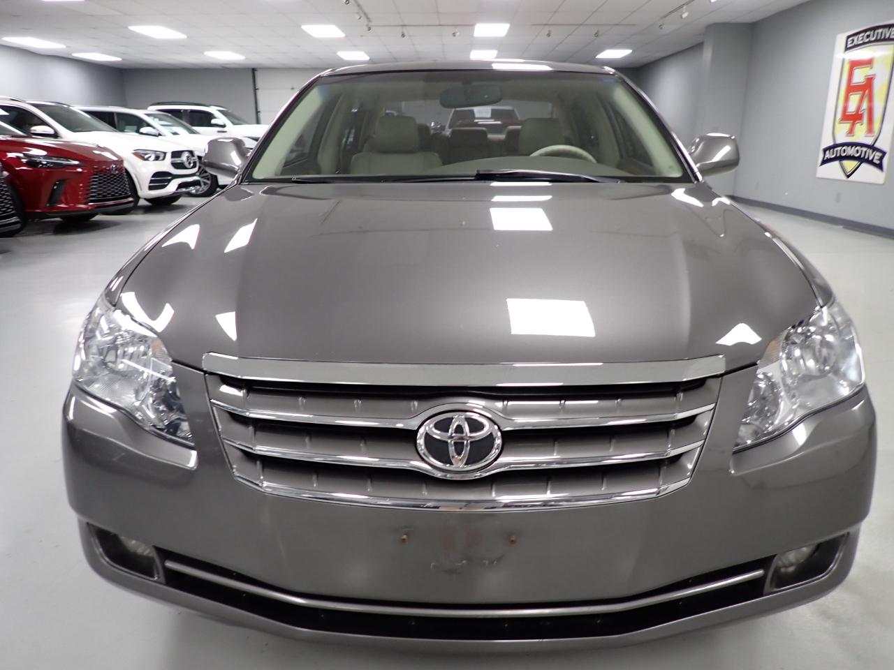 Toyota Avalon XLS 2007