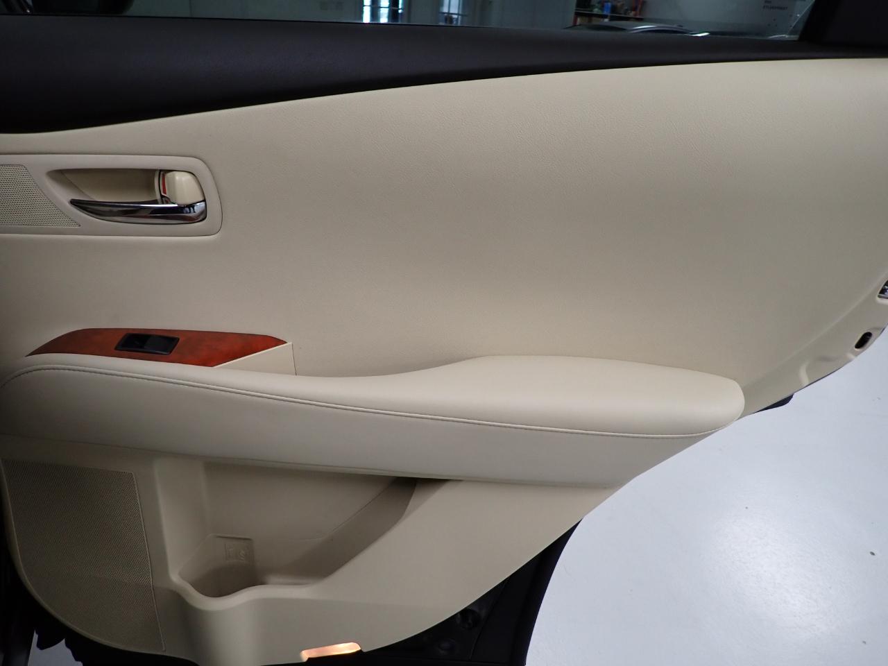 Lexus RX 350  2011