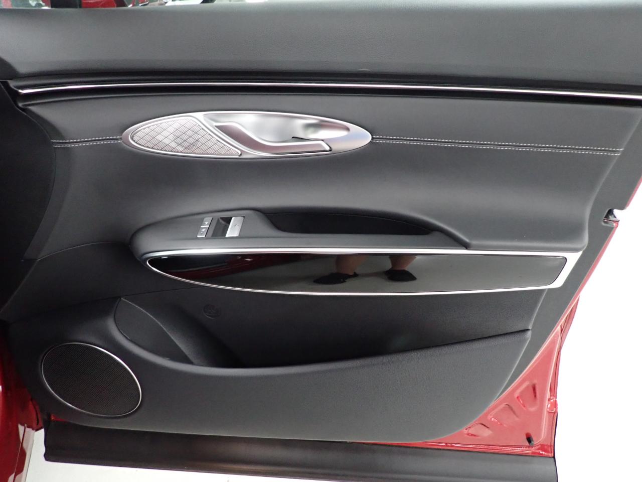 Genesis GV70 2.5T AWD 2025