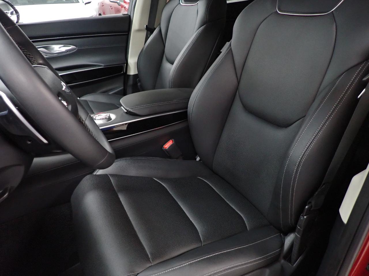 Genesis GV70 2.5T AWD 2025