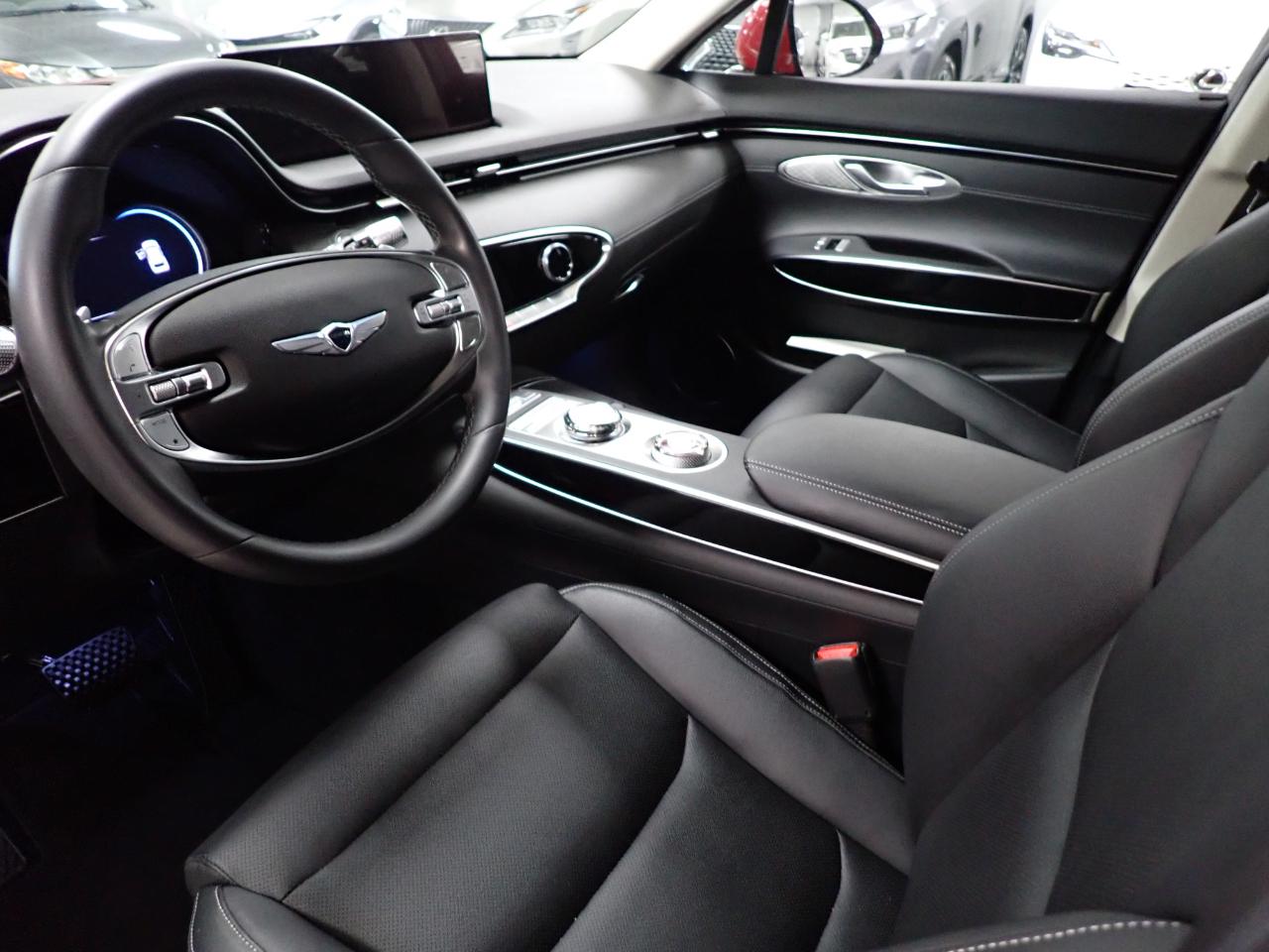 Genesis GV70 2.5T AWD 2025
