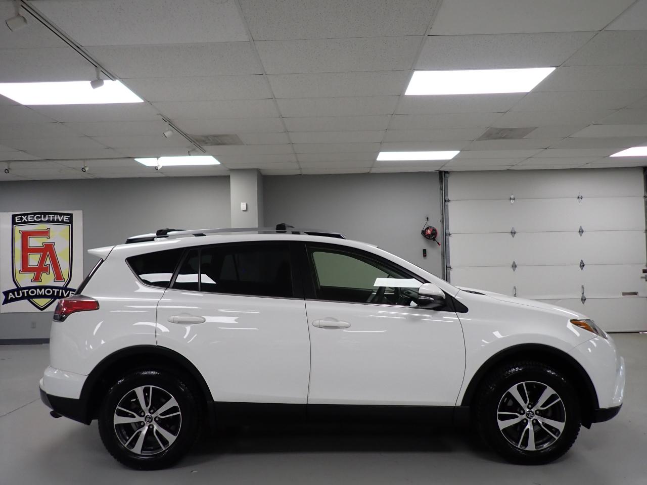 Toyota RAV4 XLE AWD 2018