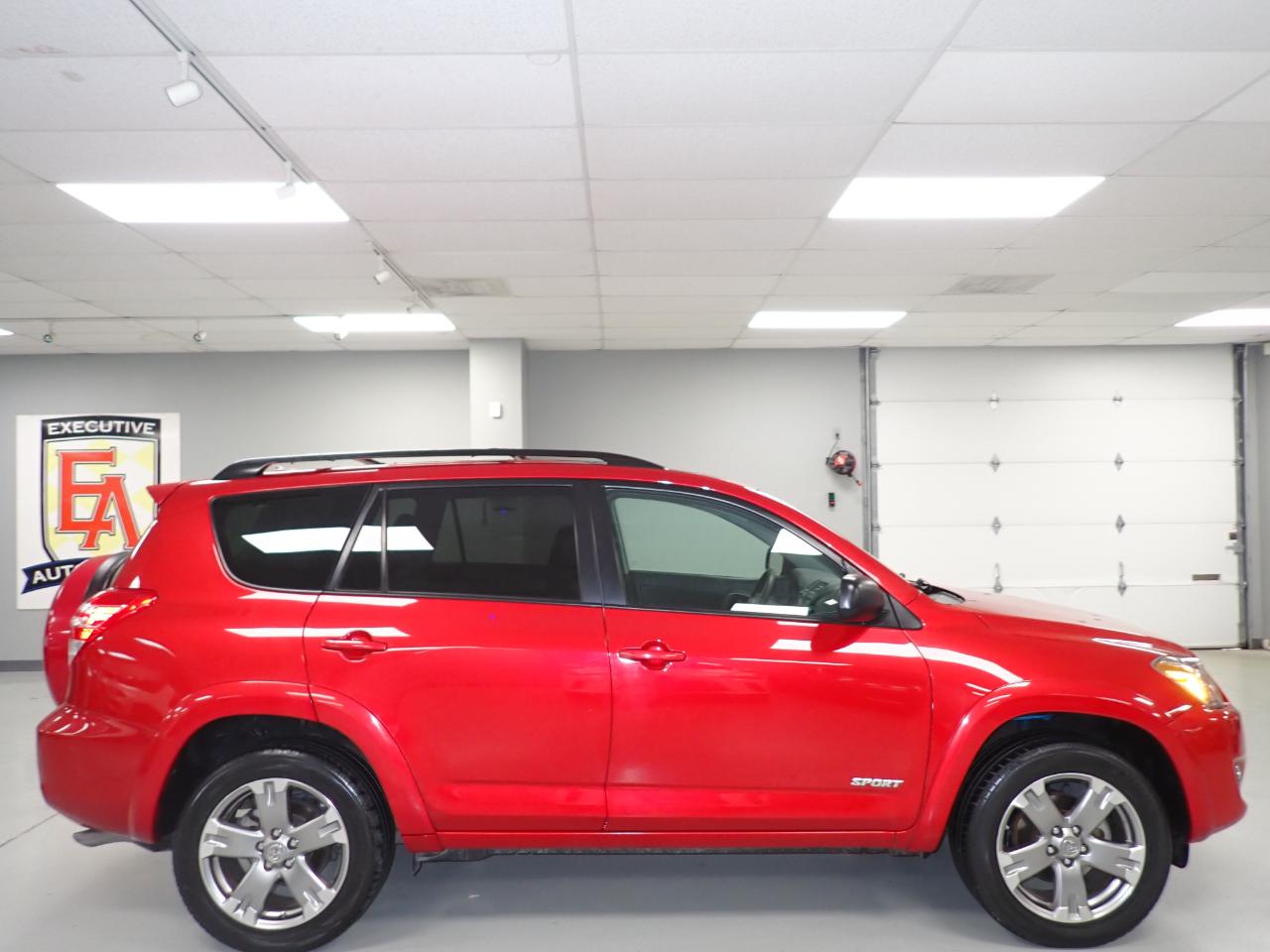 Toyota RAV4  2011
