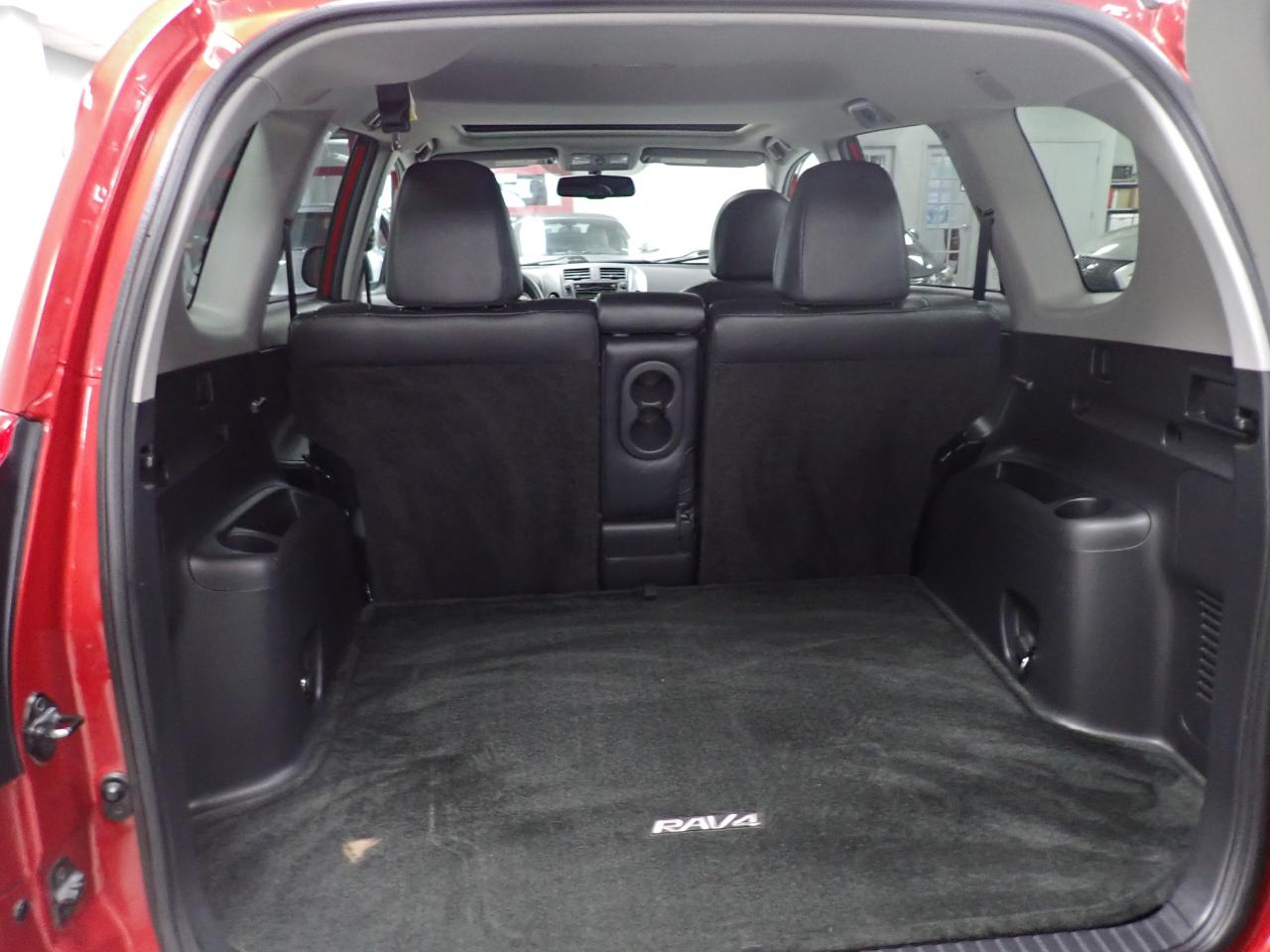 Toyota RAV4  2011