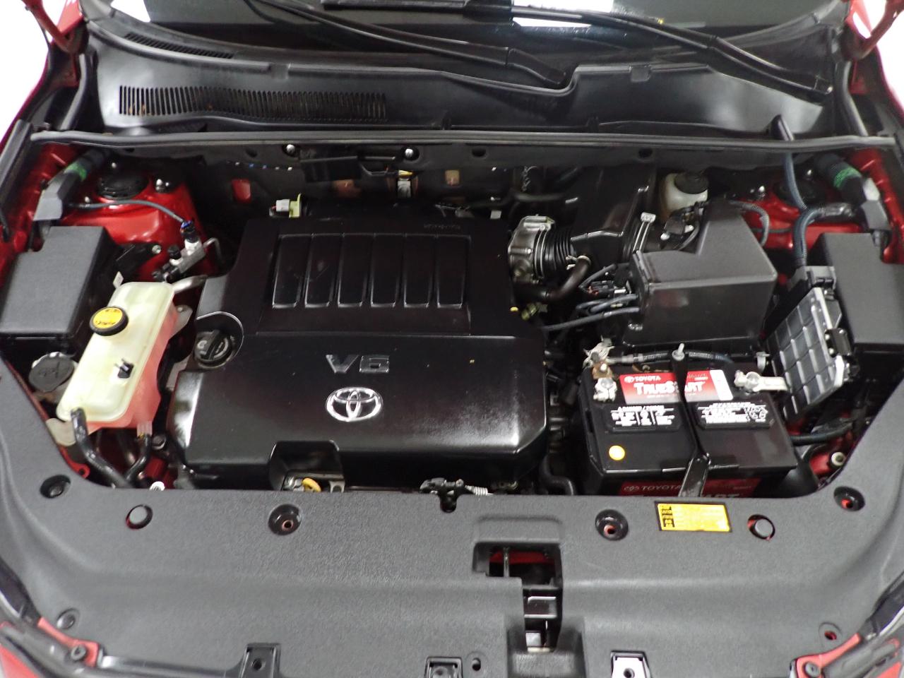 Toyota RAV4  2011