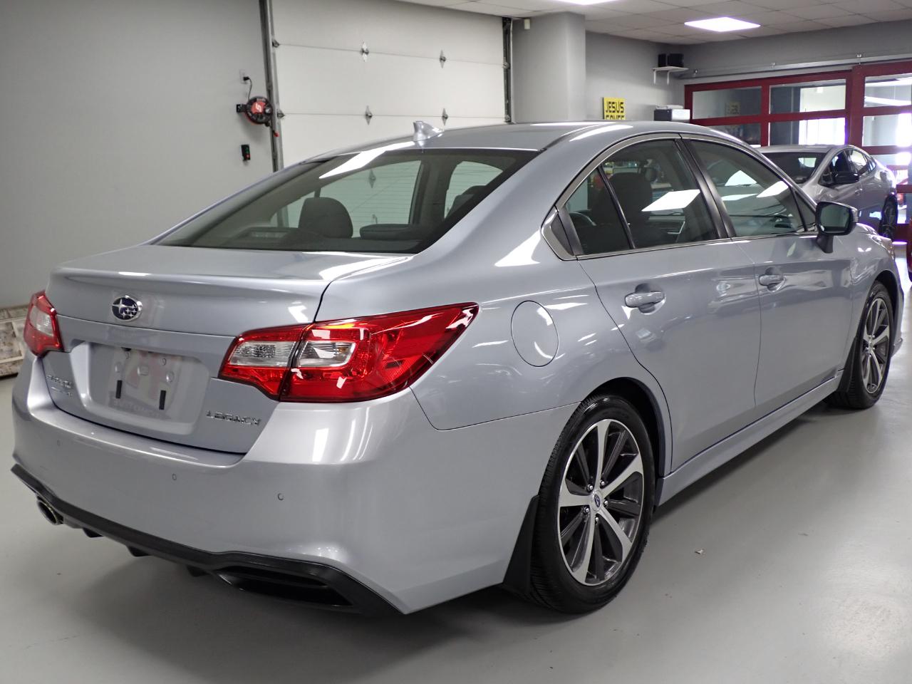 Subaru Legacy 2.5i Limited 2018