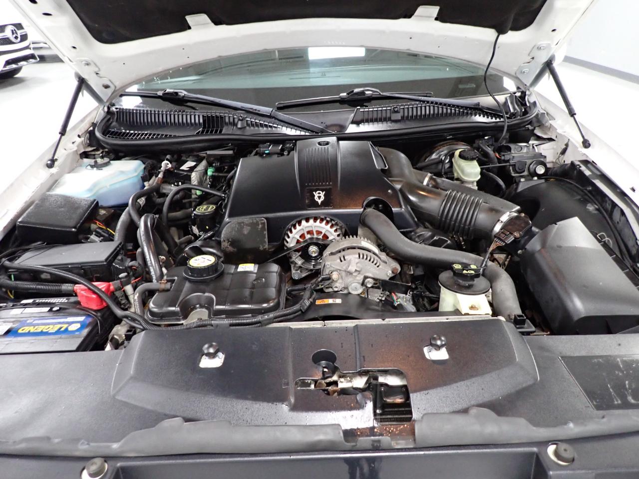 Lincoln Town Car Limousine 2004