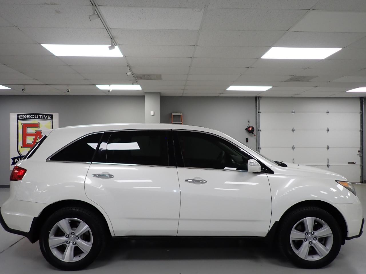 Acura MDX 6-Spd AT w/Tech and Entertainment Package 2011