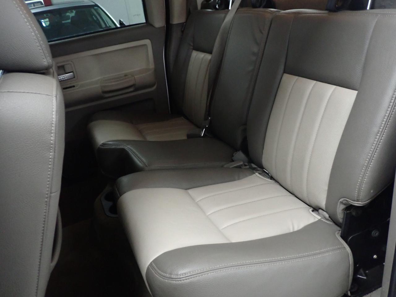 RAM Dakota Laramie Crew Cab 4WD 2010