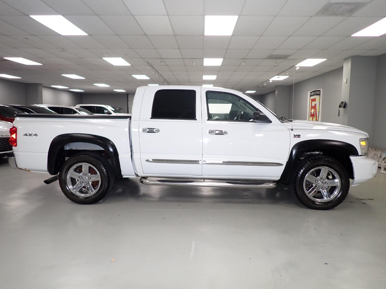 RAM Dakota Laramie Crew Cab 4WD 2010