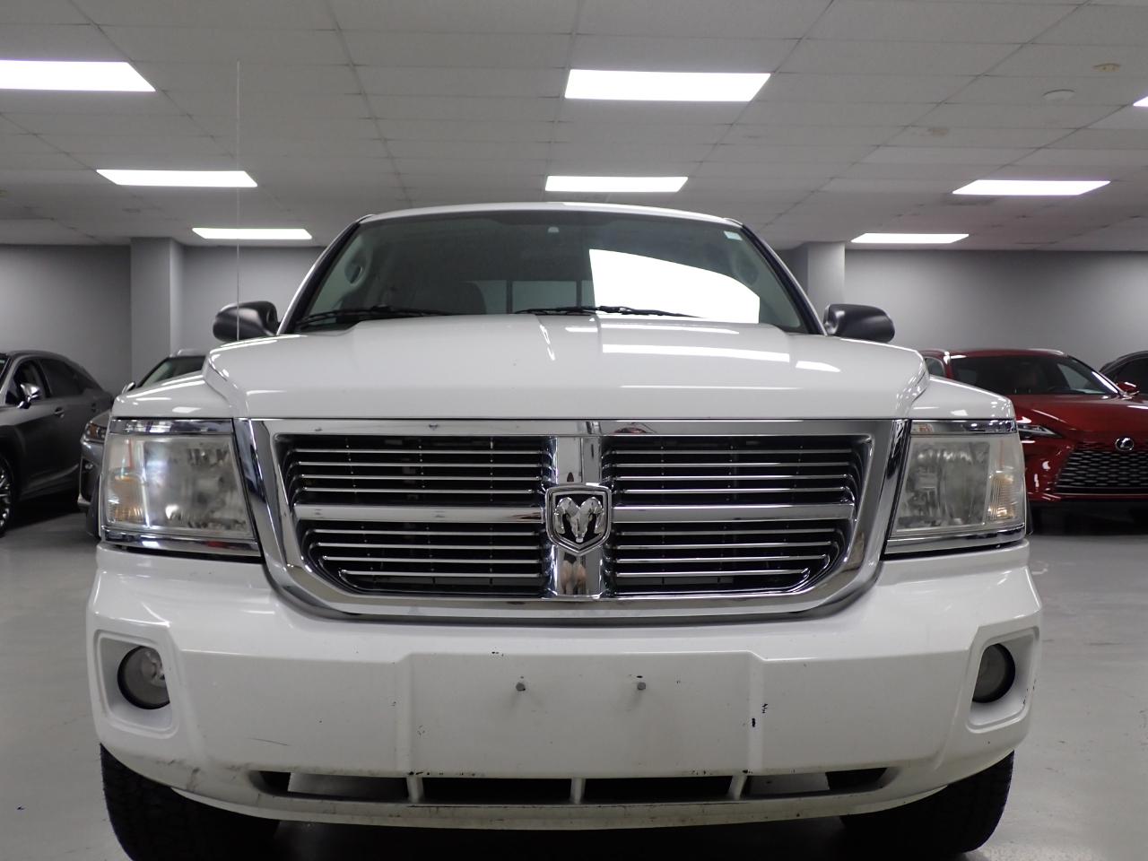 RAM Dakota Laramie Crew Cab 4WD 2010