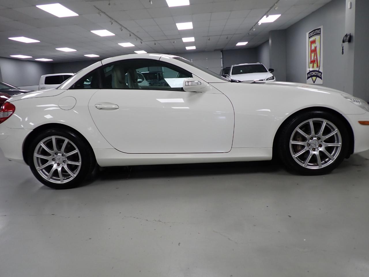 Mercedes-Benz SLK SLK350 2005