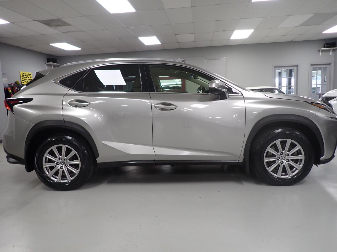 Lexus NX 200t AWD 2019