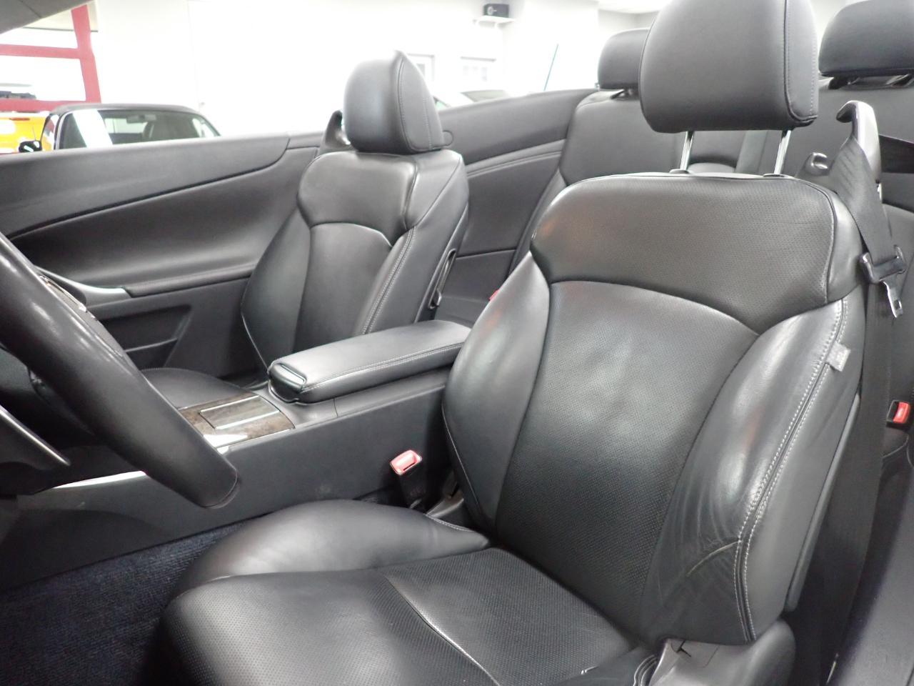 Lexus IS C IS 250C 2010