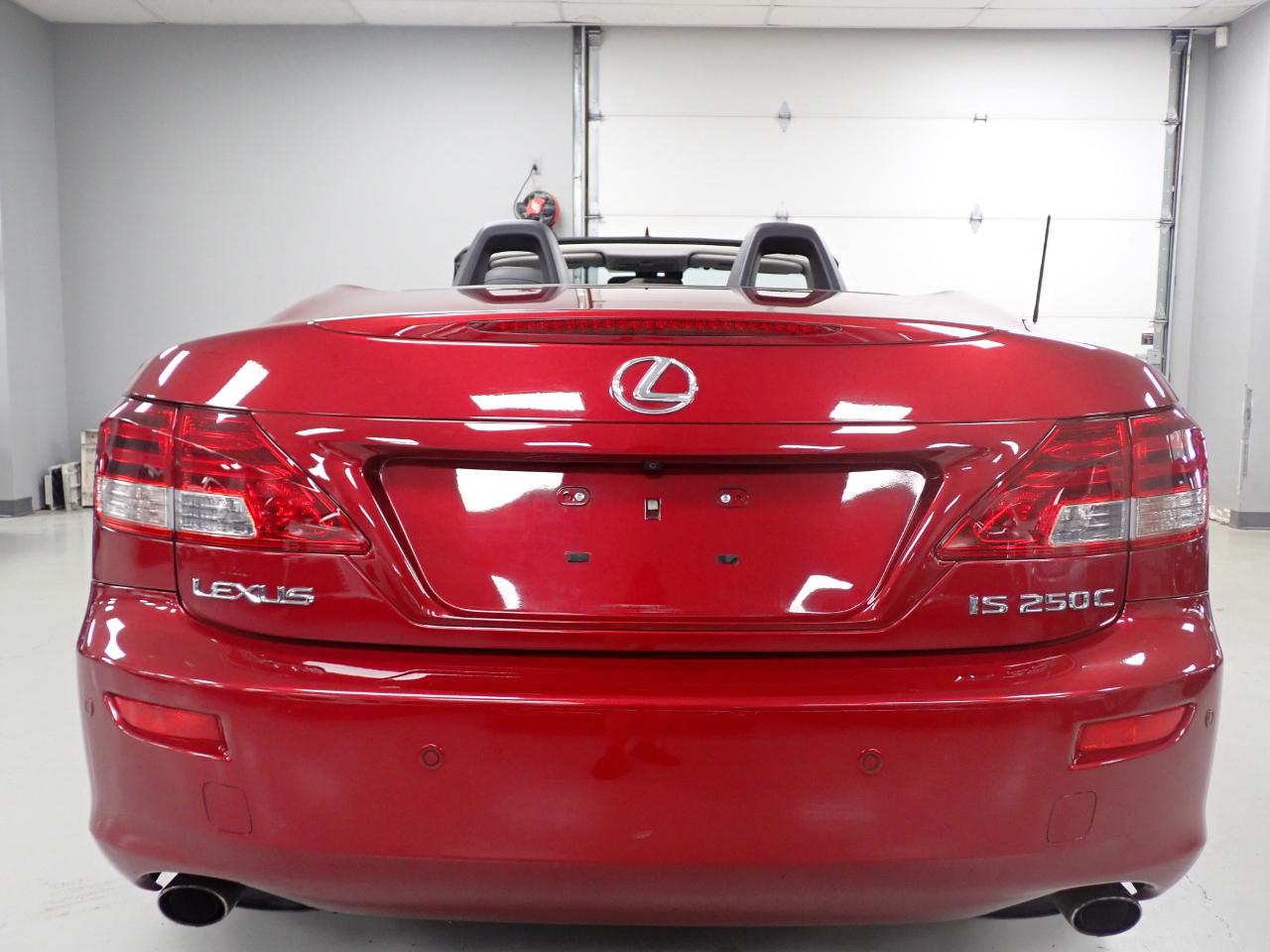Lexus IS C IS 250C 2010