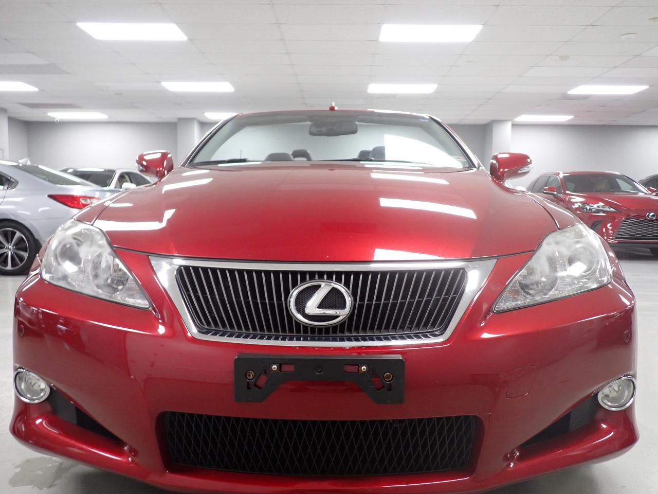 Lexus IS C IS 250C 2010