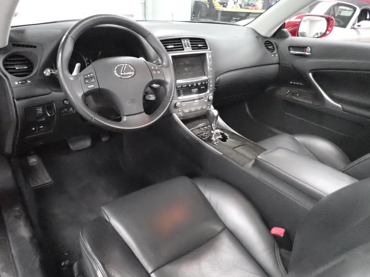 Lexus IS C IS 250C 2010
