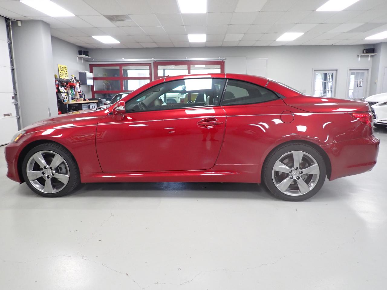 Lexus IS C IS 250C 2010