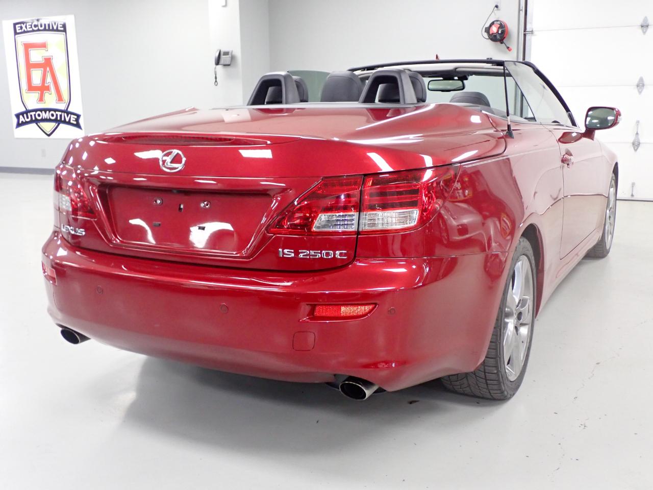 Lexus IS C IS 250C 2010