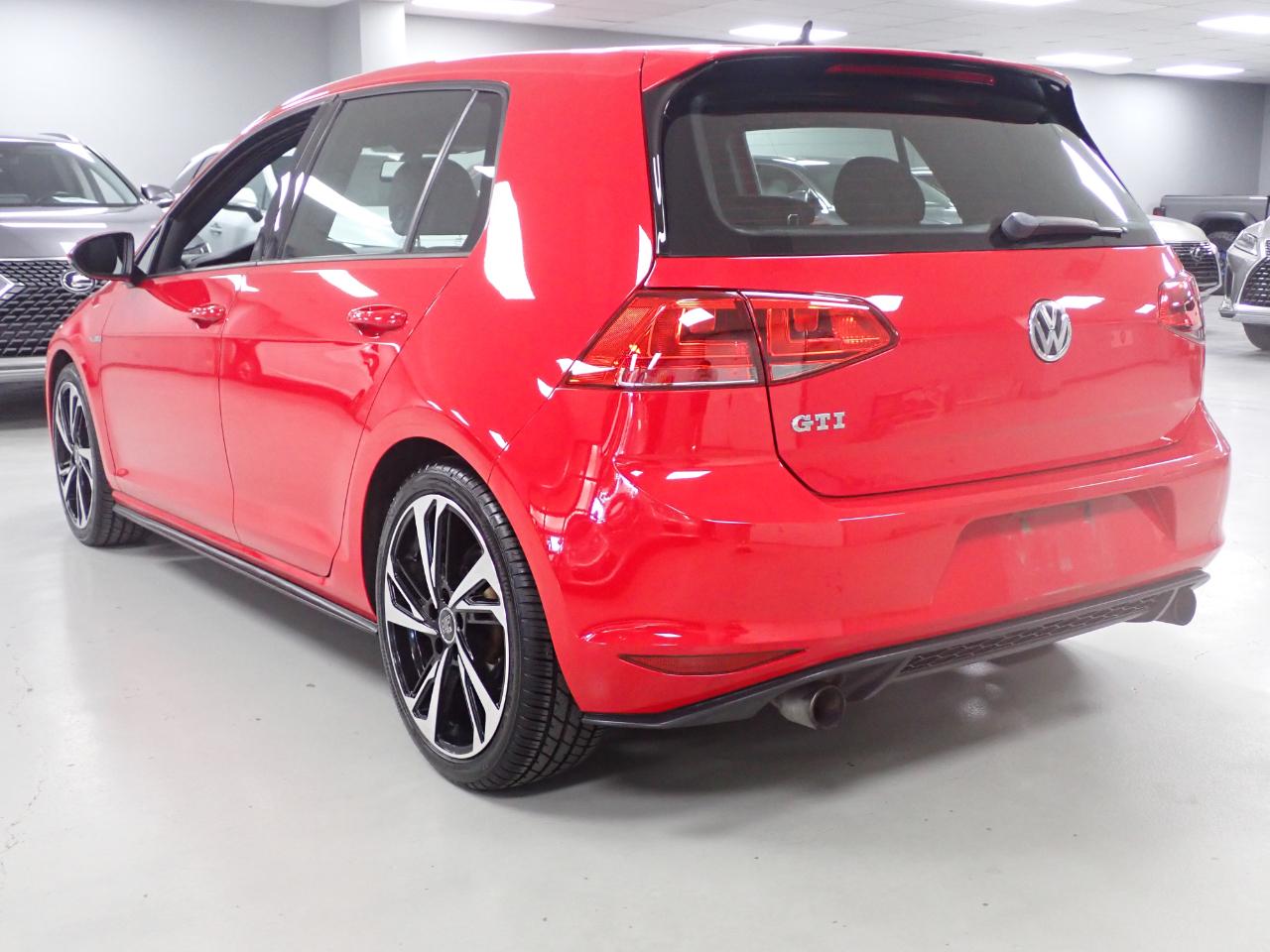 Volkswagen GTI S 6M 4-Door 2016