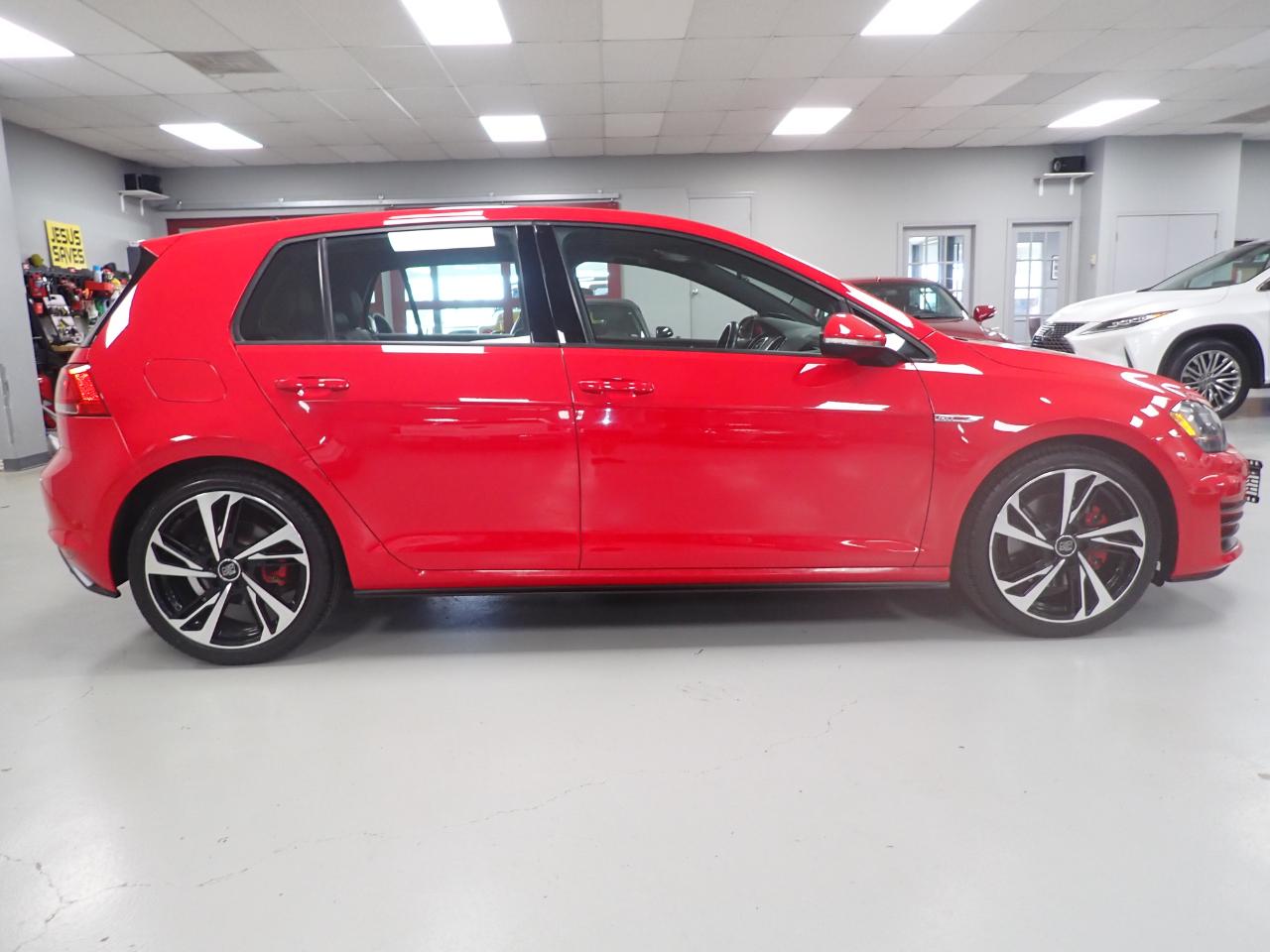 Volkswagen GTI S 6M 4-Door 2016