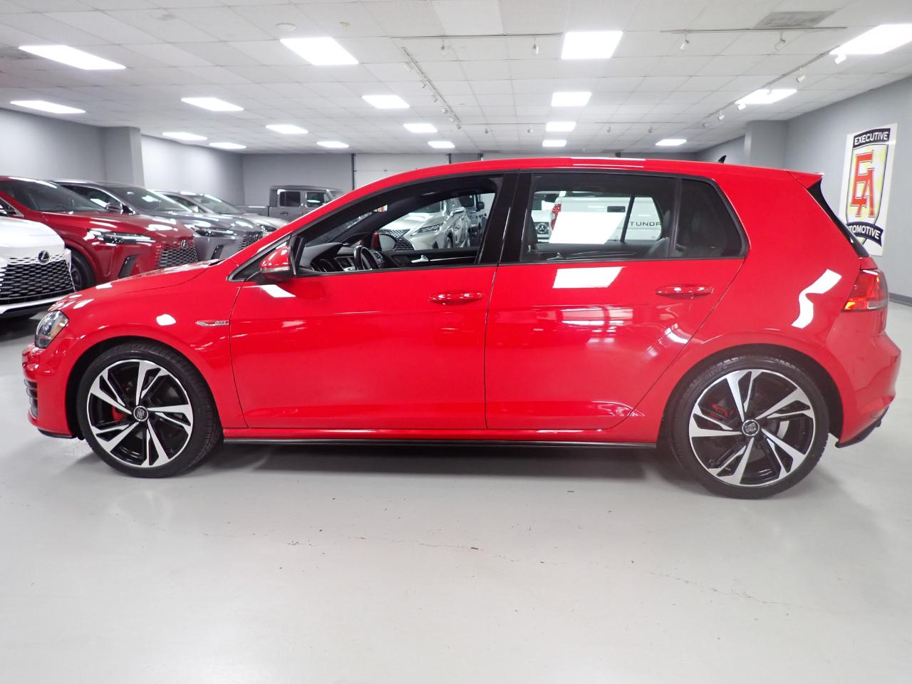 Volkswagen GTI S 6M 4-Door 2016