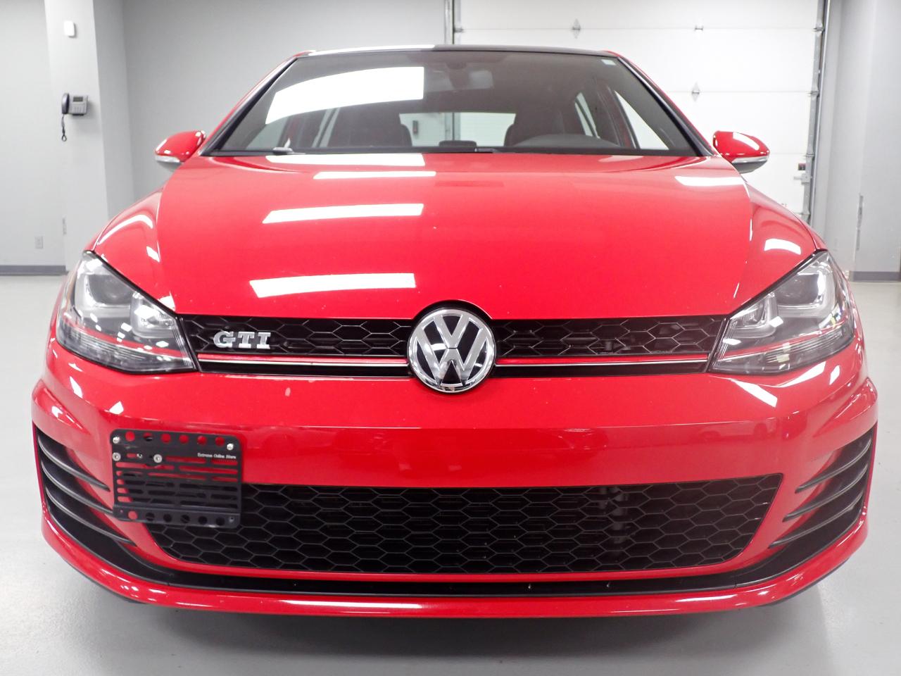 Volkswagen GTI S 6M 4-Door 2016