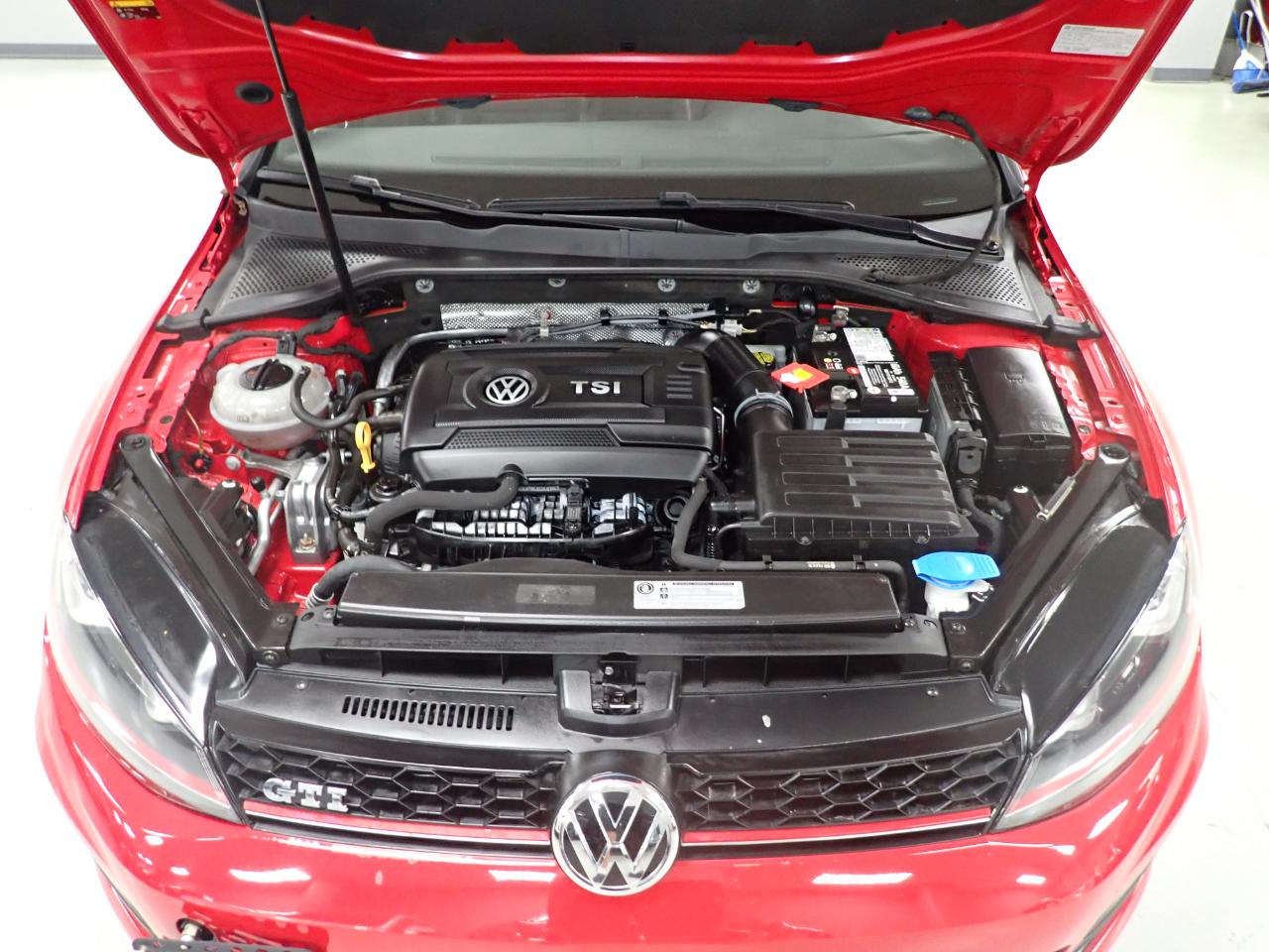 Volkswagen GTI S 6M 4-Door 2016