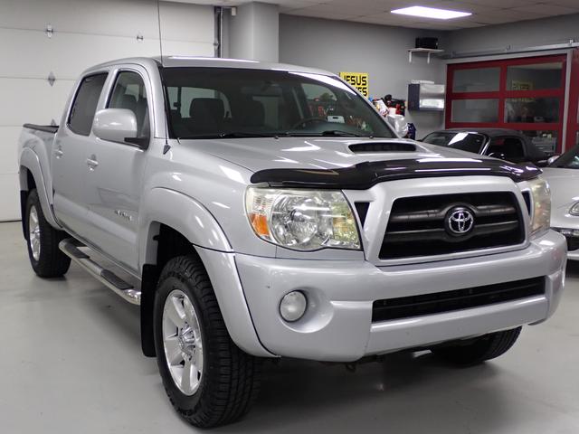 Silver 2007 Toyota Tacoma Double Cab V6 4WD Pickup Truck Four-Wheel Drive 5-Speed Automatic