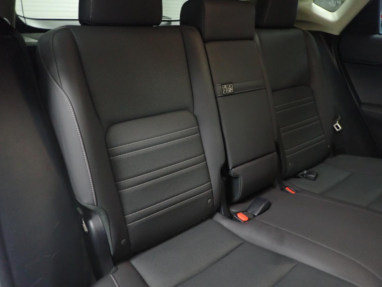 Lexus NX 300h AWD 2018