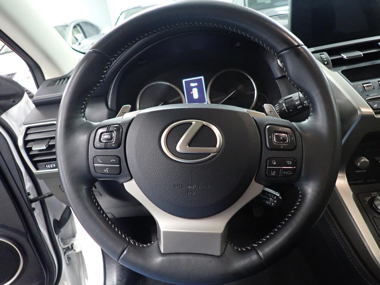 Lexus NX 300h AWD 2018