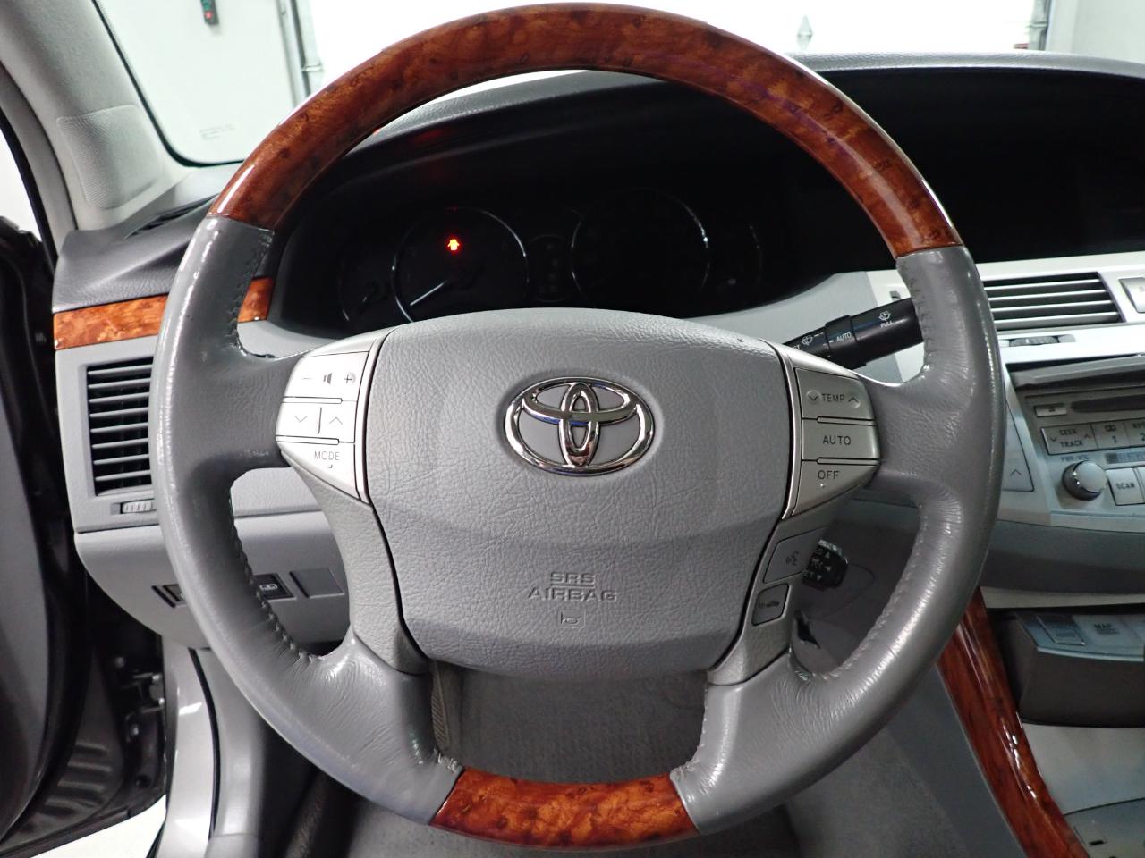 Toyota Avalon Limited 2007