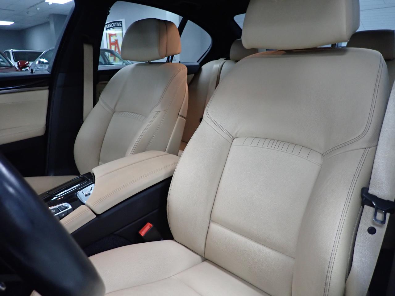 BMW 5-Series 535i xDrive 2016