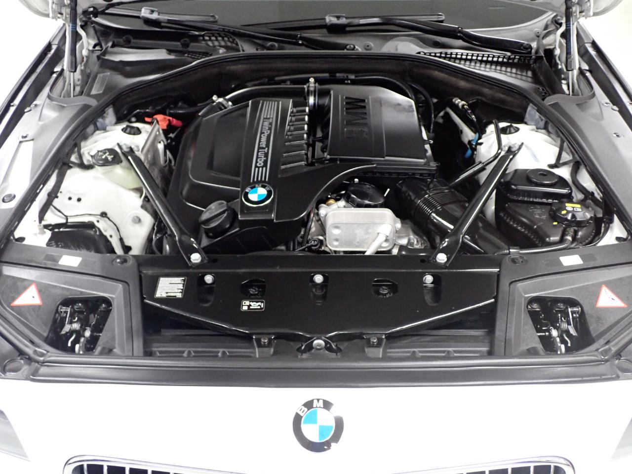 BMW 5-Series 535i xDrive 2016