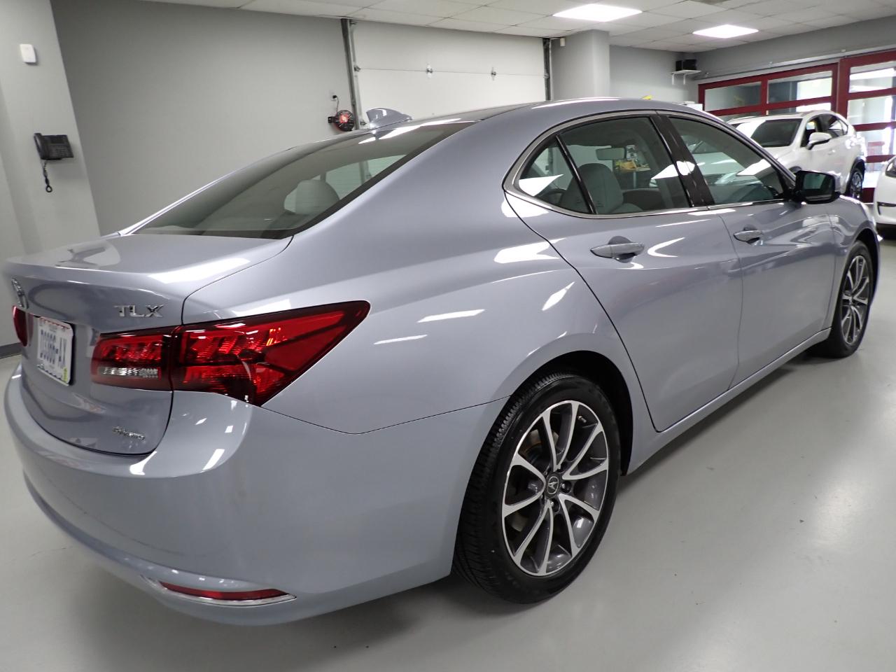 Acura TLX 9-Spd AT SH-AWD w/Technology Package 2016