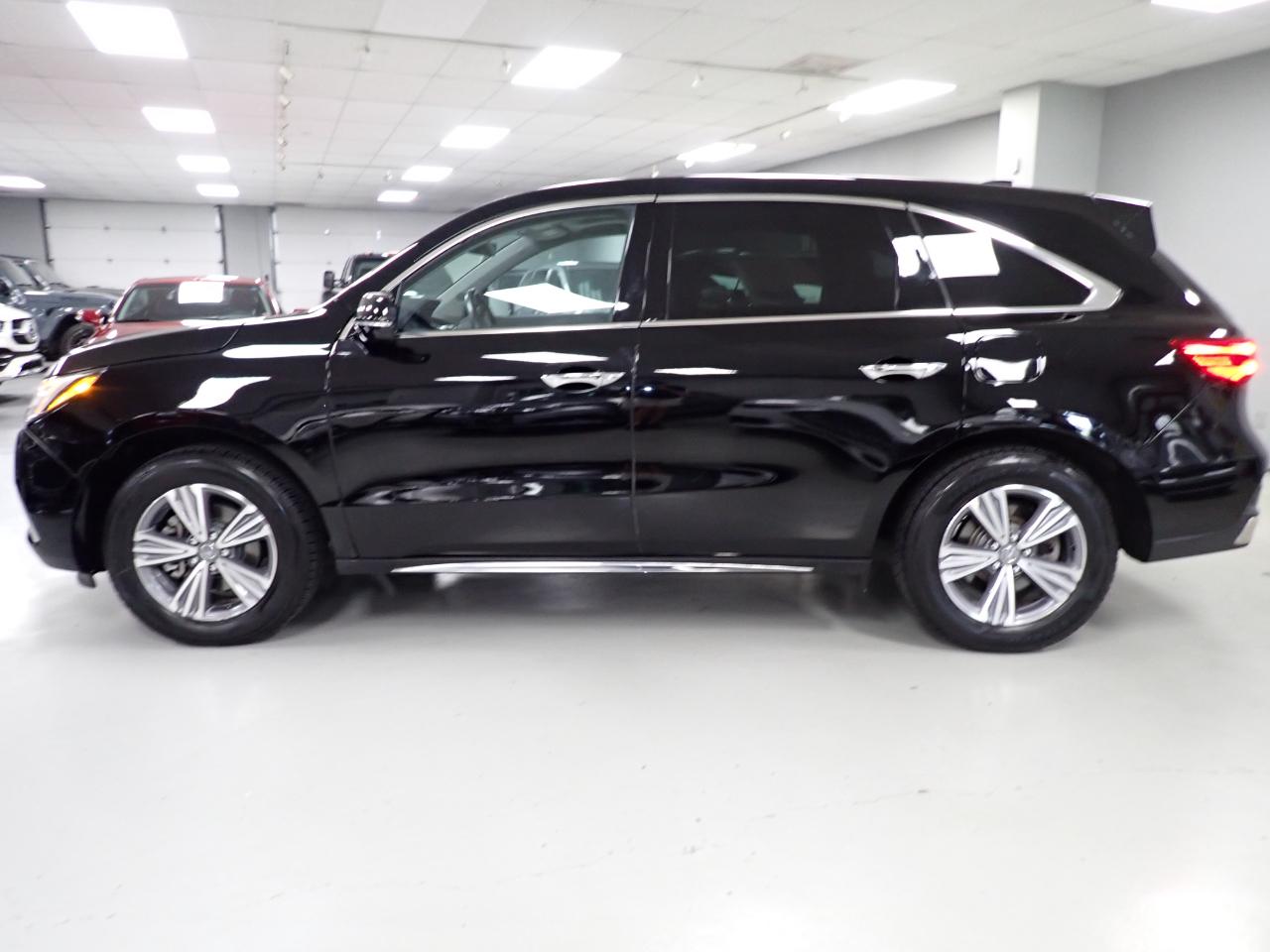 Acura MDX SH-AWD 9-Spd AT 2020