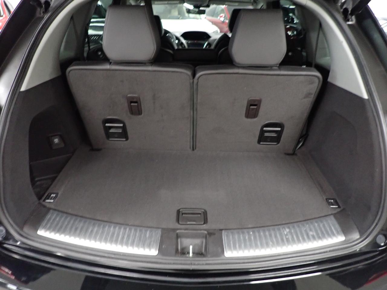 Acura MDX SH-AWD 9-Spd AT 2020