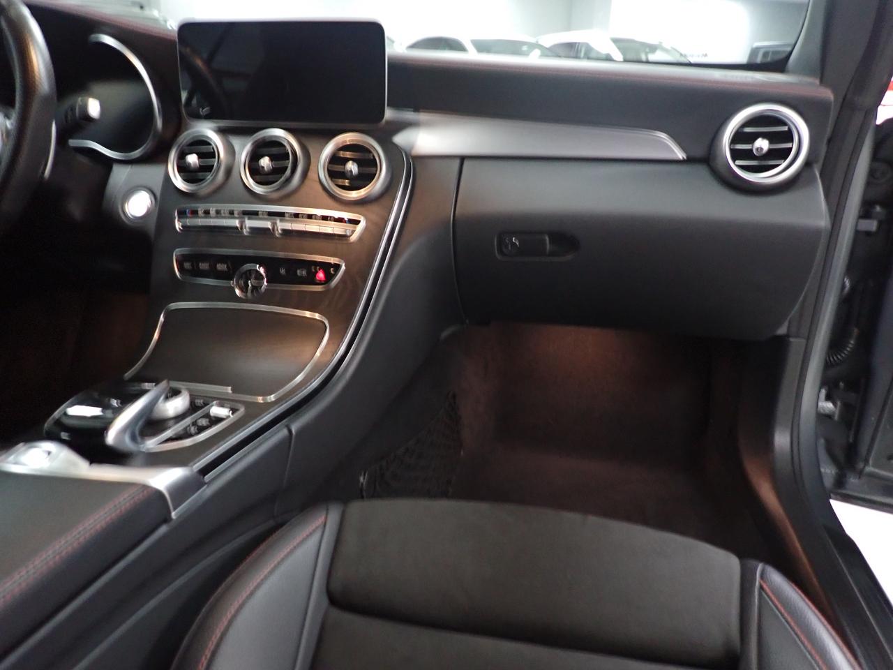 Mercedes-Benz C-Class AMG43 Convertible 2019