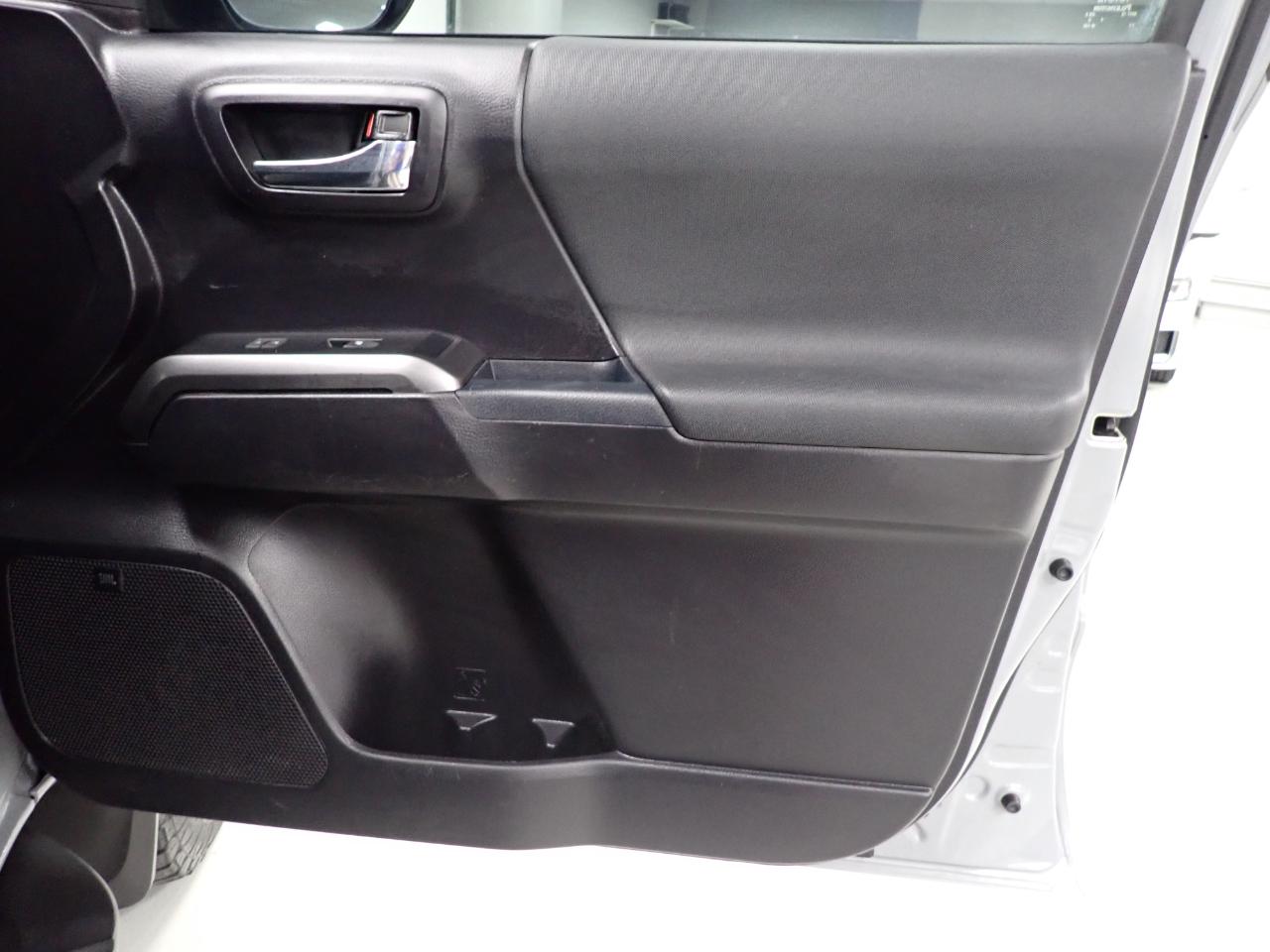 Toyota Tacoma SR5 Double Cab Long Bed V6 6AT 4WD 2020