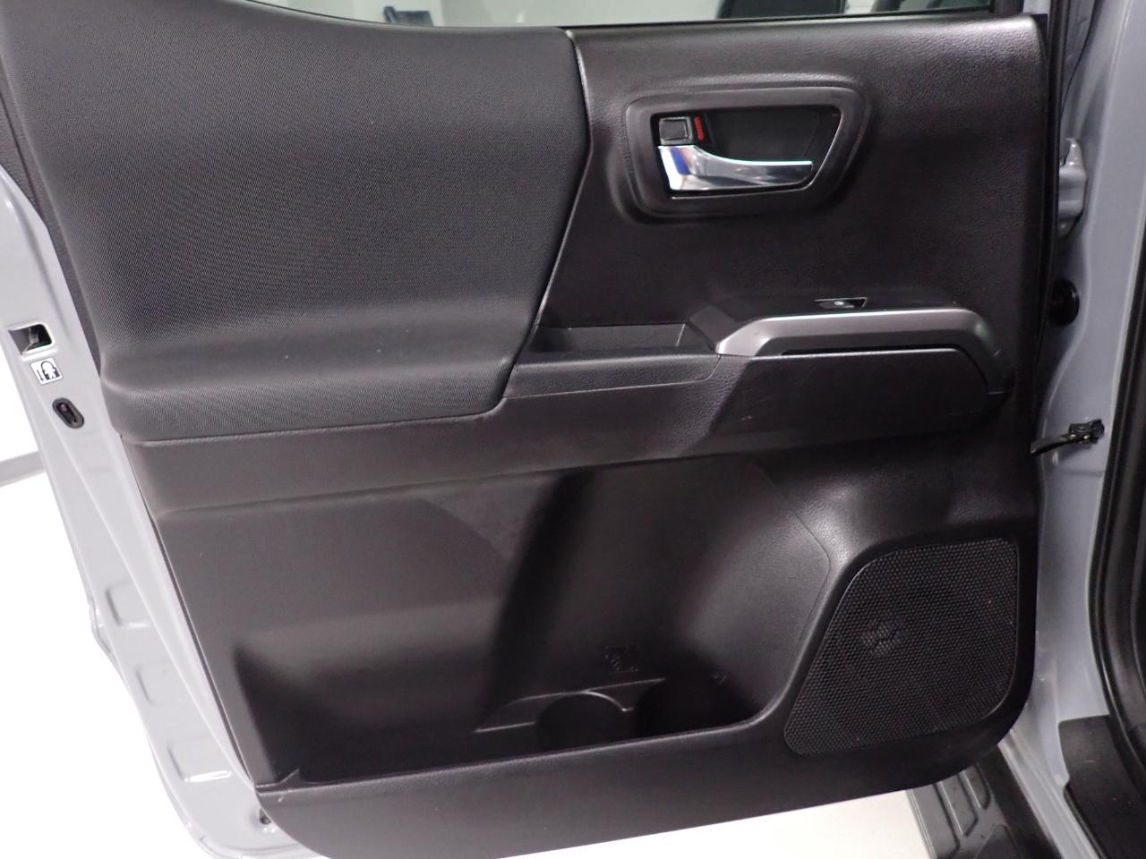 Toyota Tacoma SR5 Double Cab Long Bed V6 6AT 4WD 2020