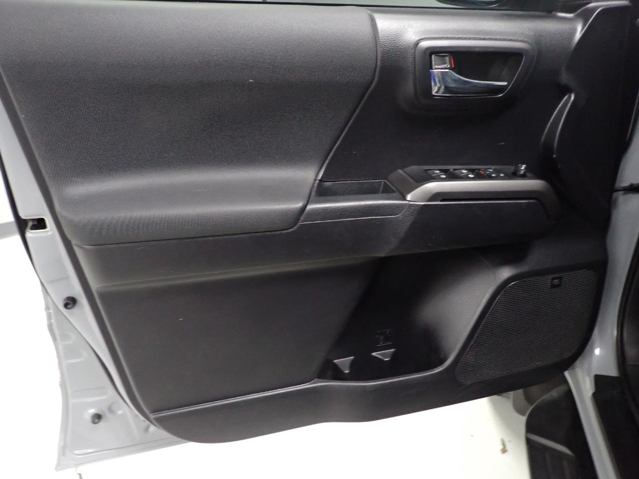 Toyota Tacoma SR5 Double Cab Long Bed V6 6AT 4WD 2020