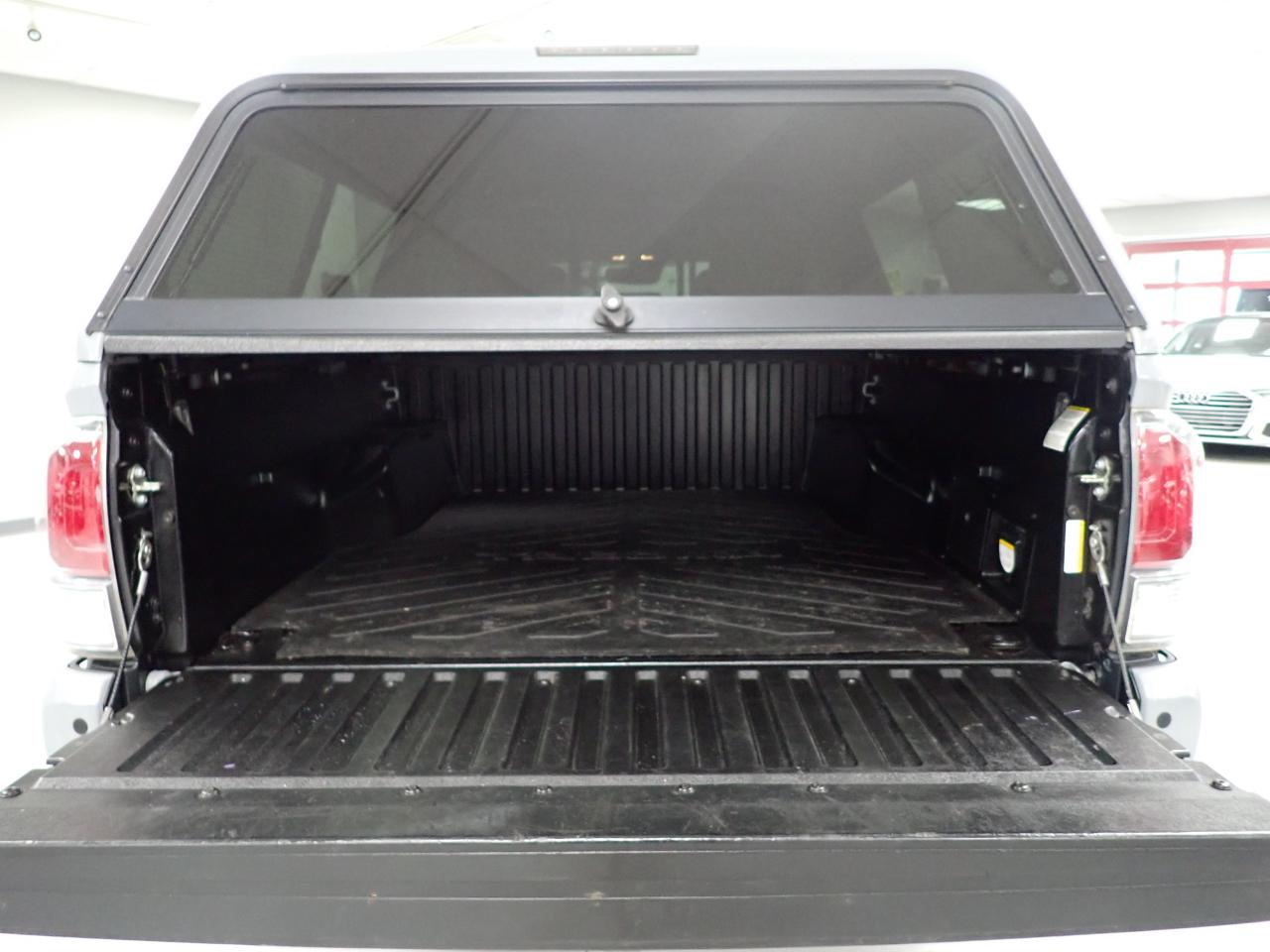 Toyota Tacoma SR5 Double Cab Long Bed V6 6AT 4WD 2020