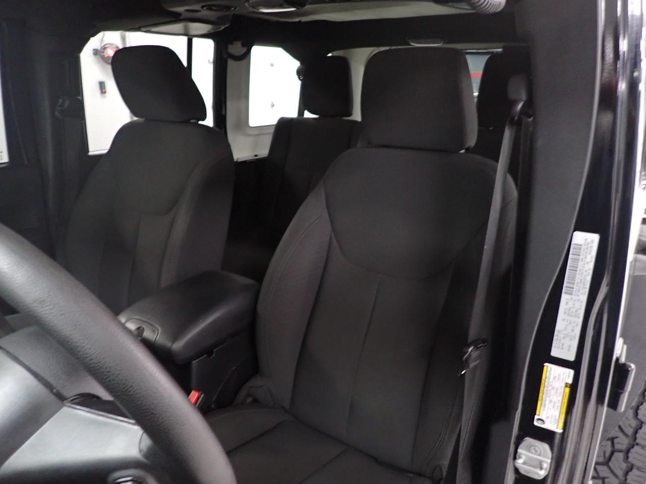 Jeep Wrangler Unlimited Sport 4WD 2015