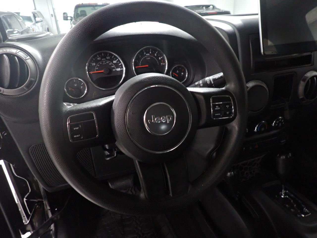 Jeep Wrangler Unlimited Sport 4WD 2015