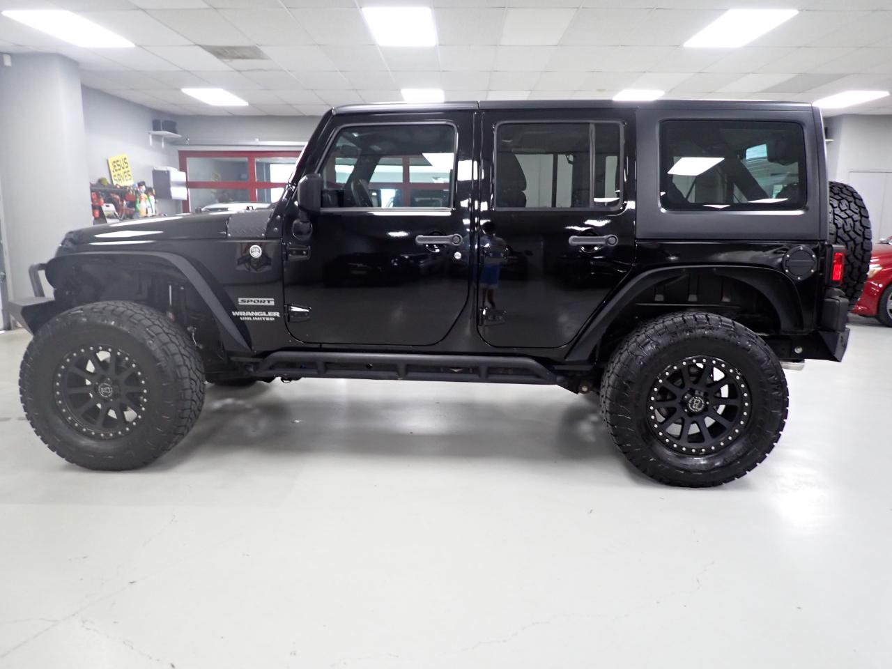 Jeep Wrangler Unlimited Sport 4WD 2015
