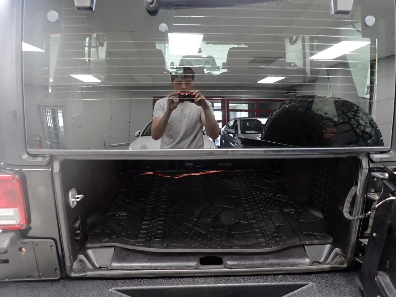 Jeep Wrangler Unlimited Sport 4WD 2015